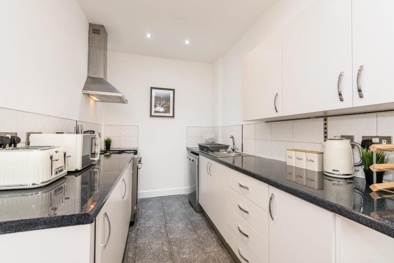 Apartmán Superb Location, Lovely And Bright 2 Bed Liverpool Exteriér fotografie